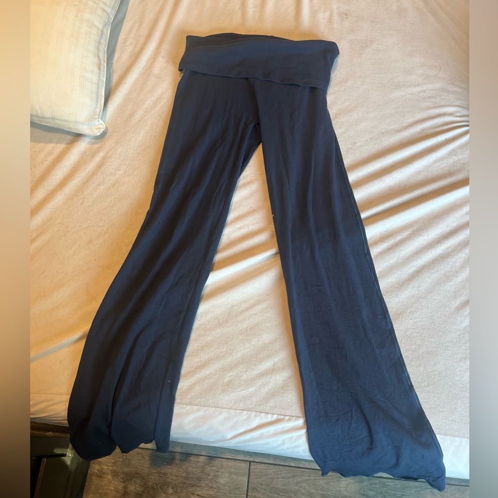 - BRAND NEW 
Skims cotton jersey fold over pants